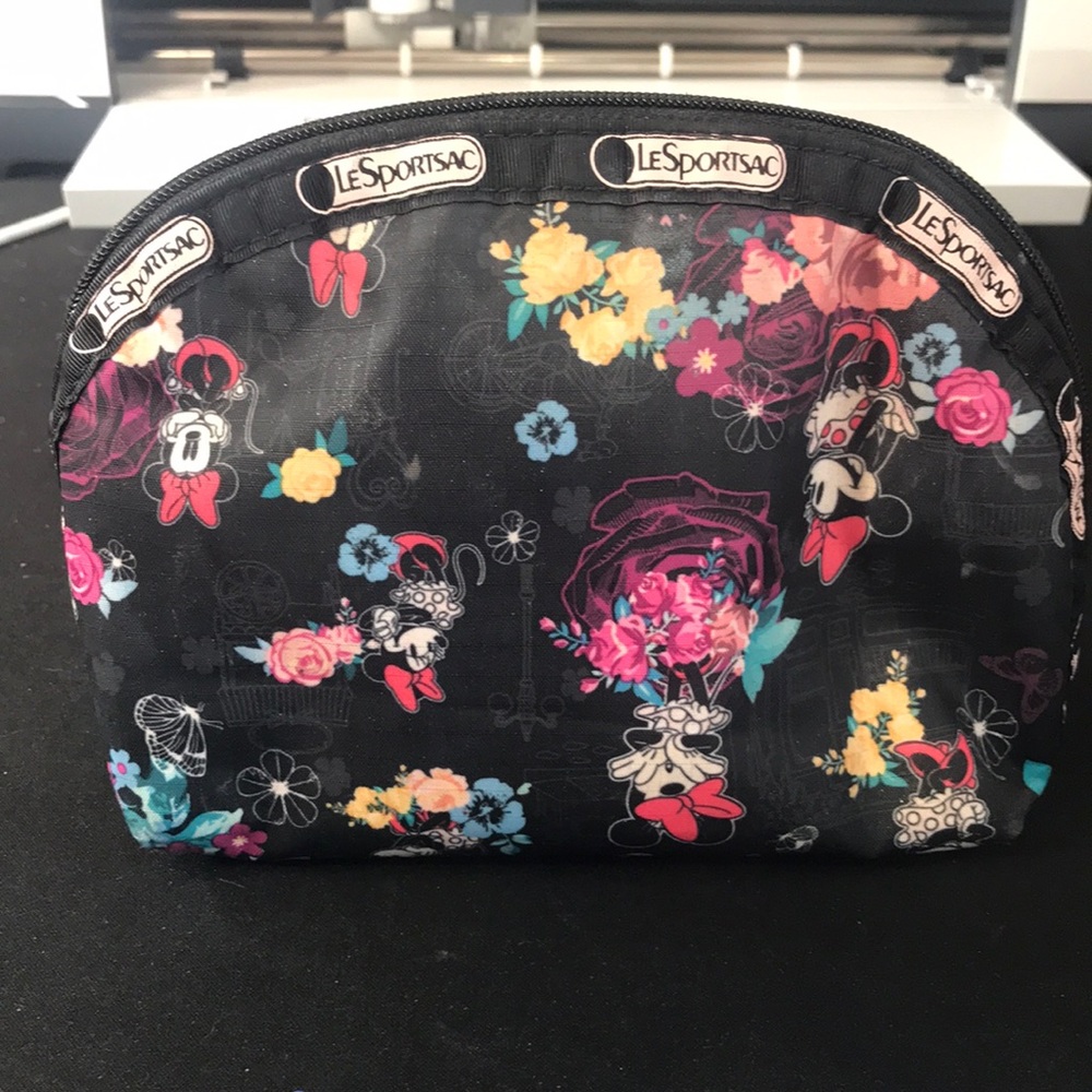 Lesportsac Disney Minnie Mouse Makeup bag OFFER